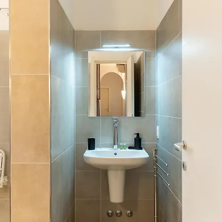 Valtorta Living - Elegant 3br Mm Turro דירה